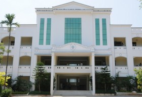 Raja Mahendra College of Engineering_cover