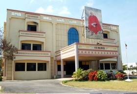Adhiparasakthi College of Arts and Sciences_cover