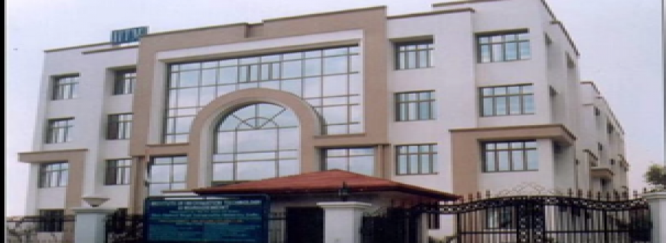 Institute of Information Technology and Management_cover