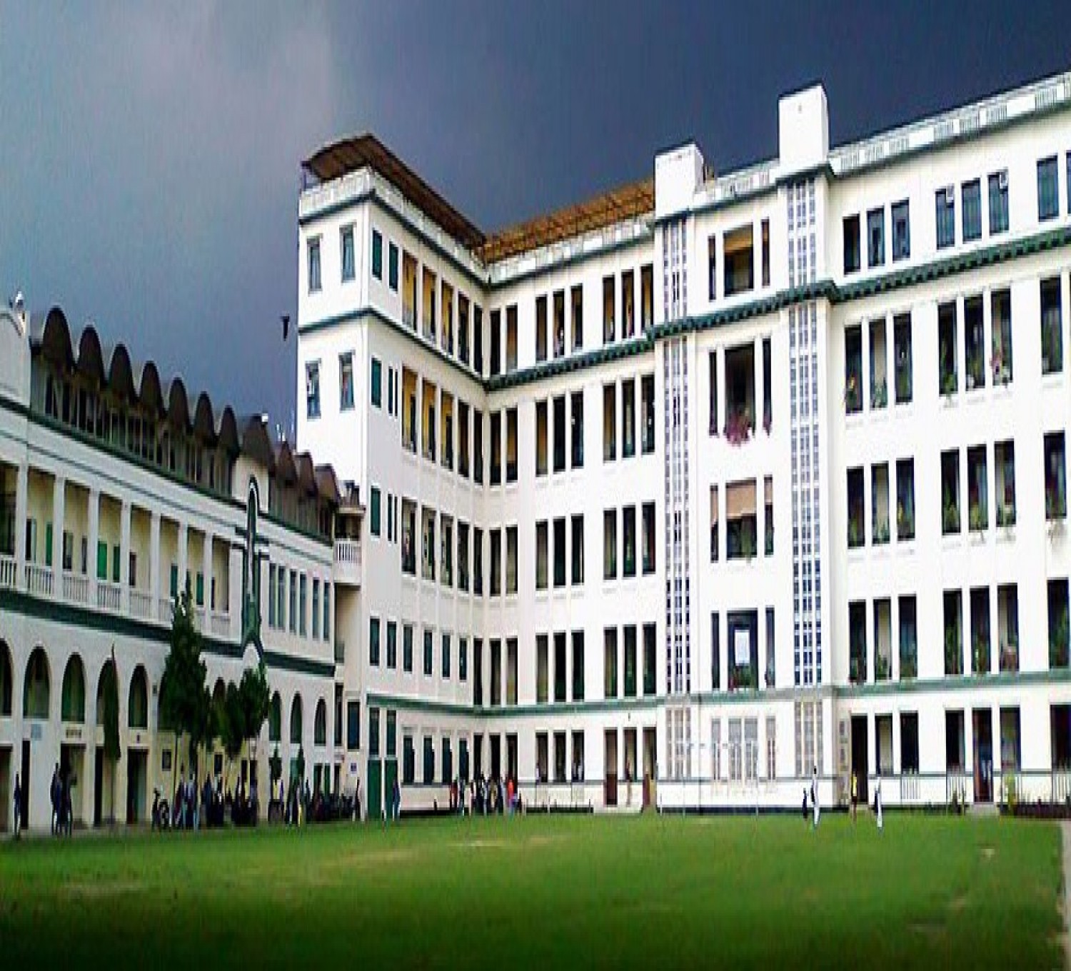 St Xavier's College-cover