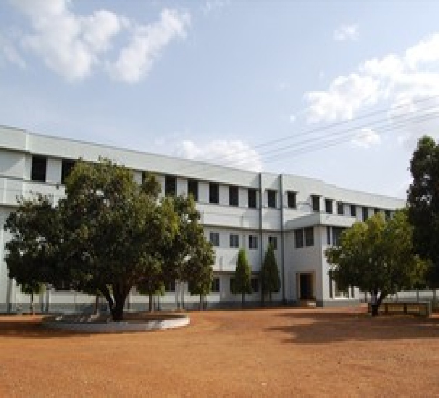 A Veeriya Vandayar Memorial Sri Pushpam College-cover