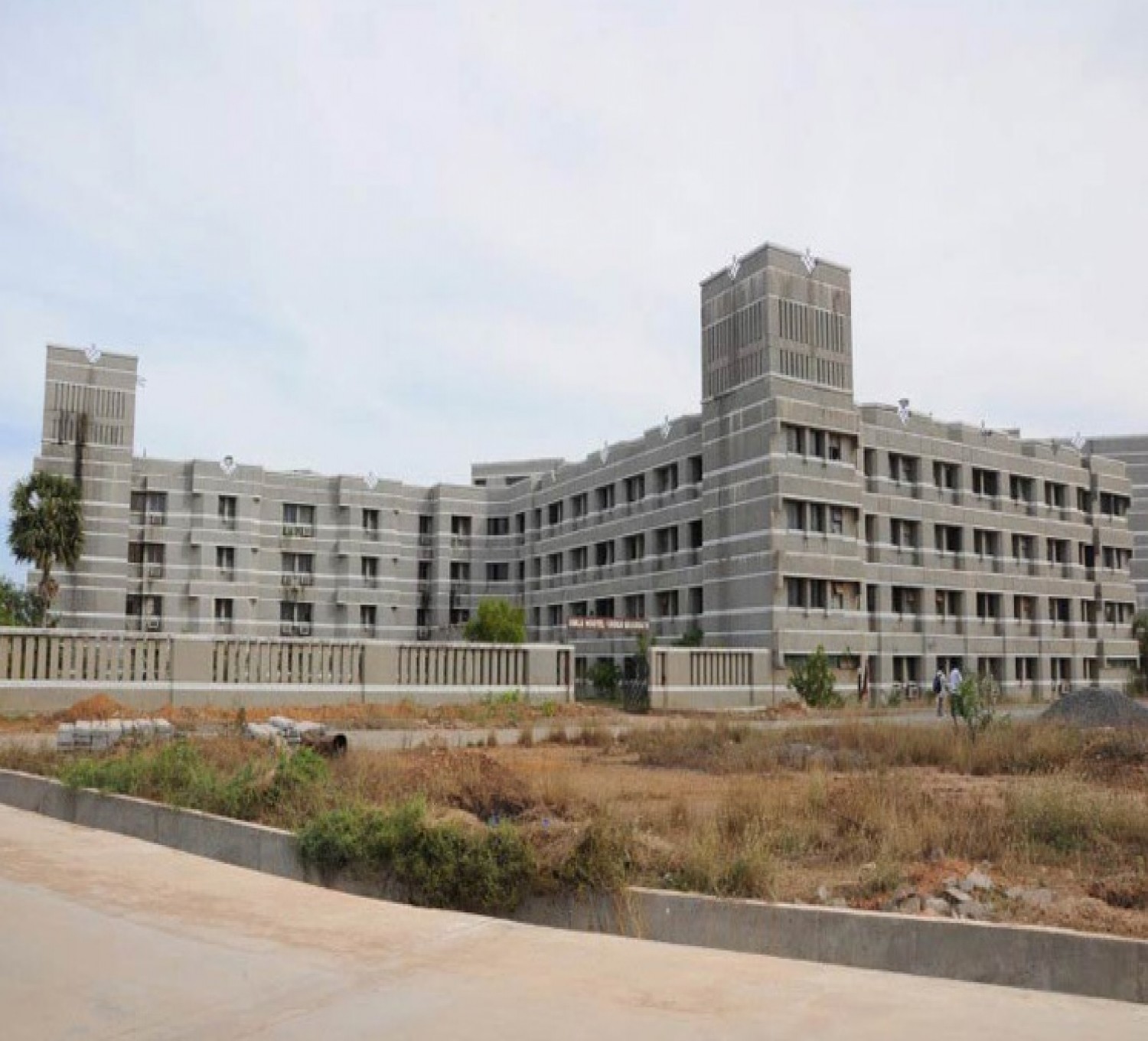 Mahatma Gandhi Medical College And Research Institute-cover