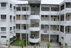 GH Raisoni College of Commerce, Science and Technology_cover