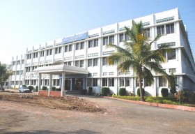 College of Computer Science and Information Technology_cover