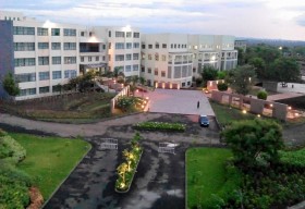 Padamshree Dr Vithalrao Vikhe Patil Foundation's Medical College & Hospital_cover