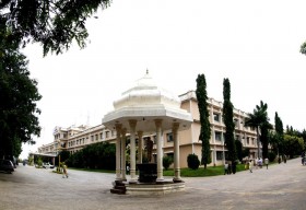Sri Siddhartha Medical College_cover