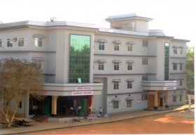 Bhandarkars Arts and Science College_cover