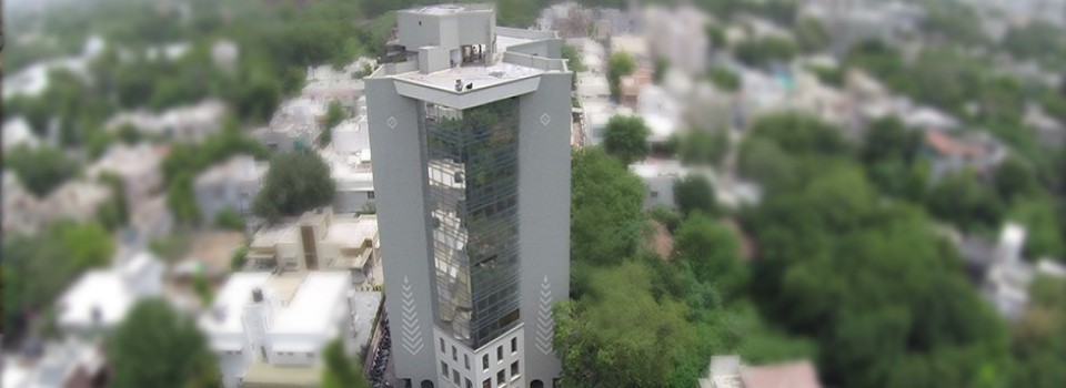 Som-Lalit College of Commerce_cover